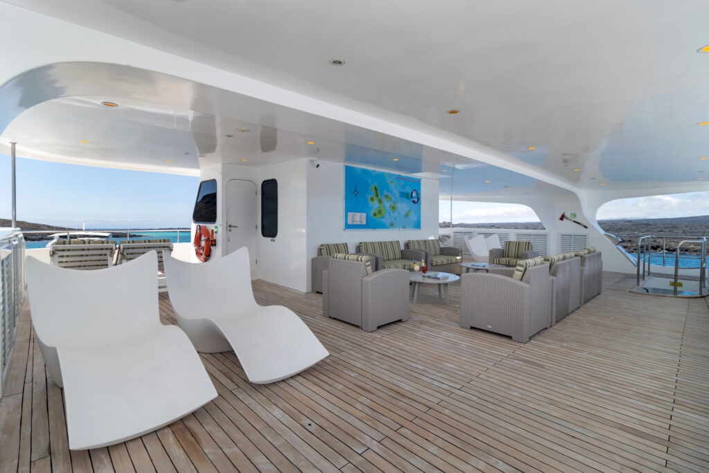 SUN DECK COMPLETE