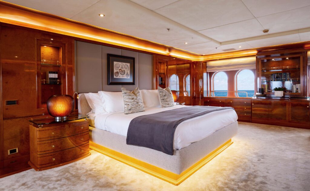 aqua-mare_cabin-202-0003 (1)