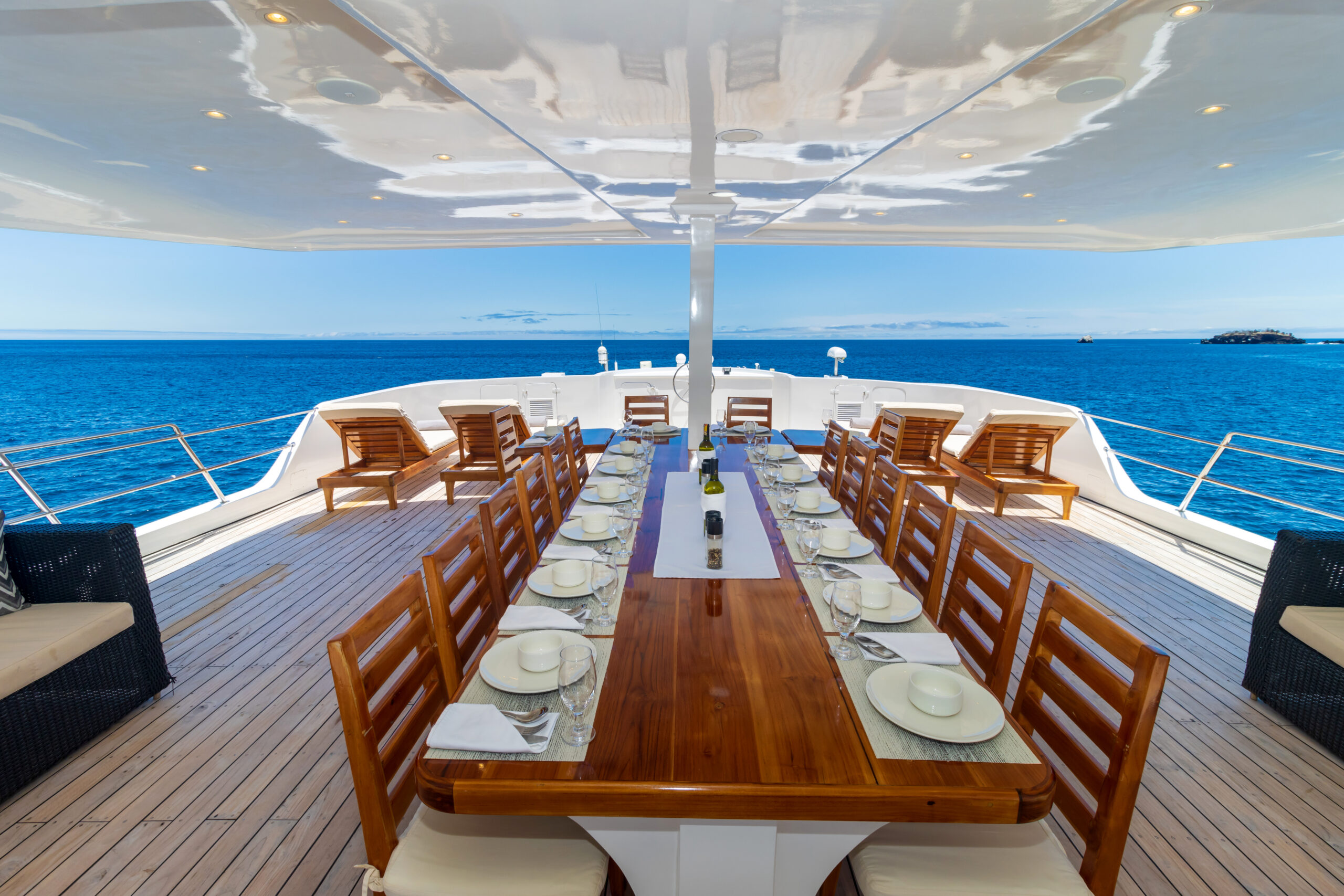 natural-paradise-al-fresco-dining-2